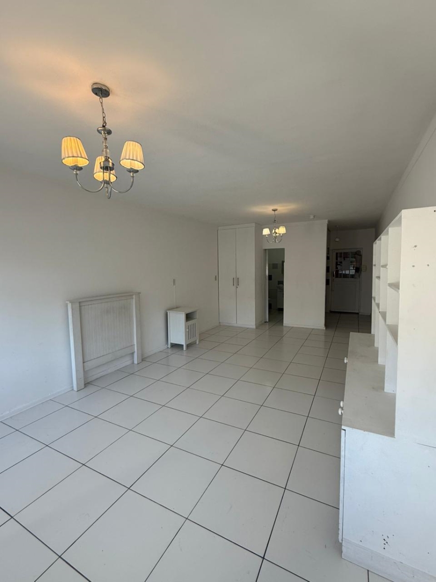 To Let 0 Bedroom Property for Rent in Mouille Point Western Cape